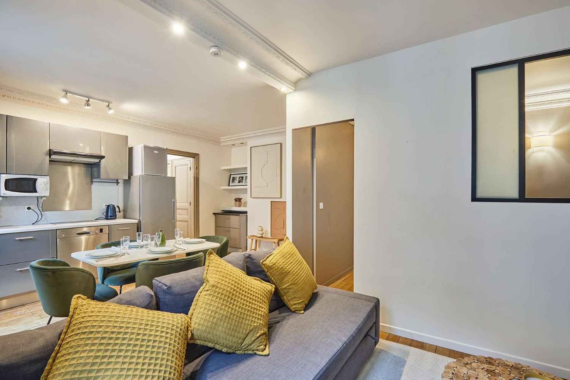 Charming Center Of By Prestige Apartment Paris